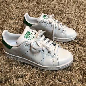 ✨ADIDAS STAN SMITH GREEN/WHITE SHOES✨